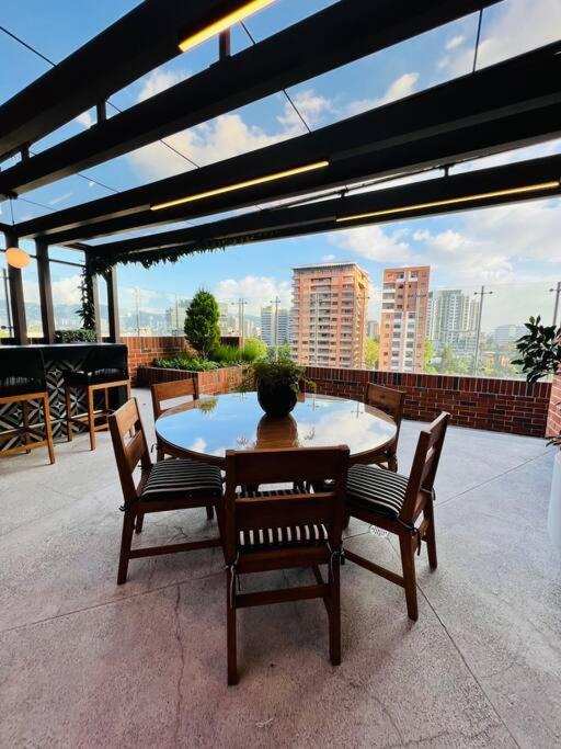 Apartamento 2 Habitaciones, Edificio Airali, Zona 10, Miradolo 과테말라 외부 사진